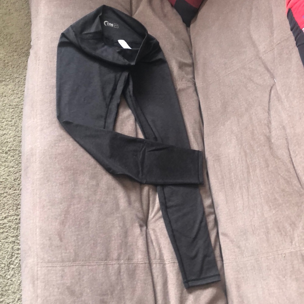 Zyia leggings